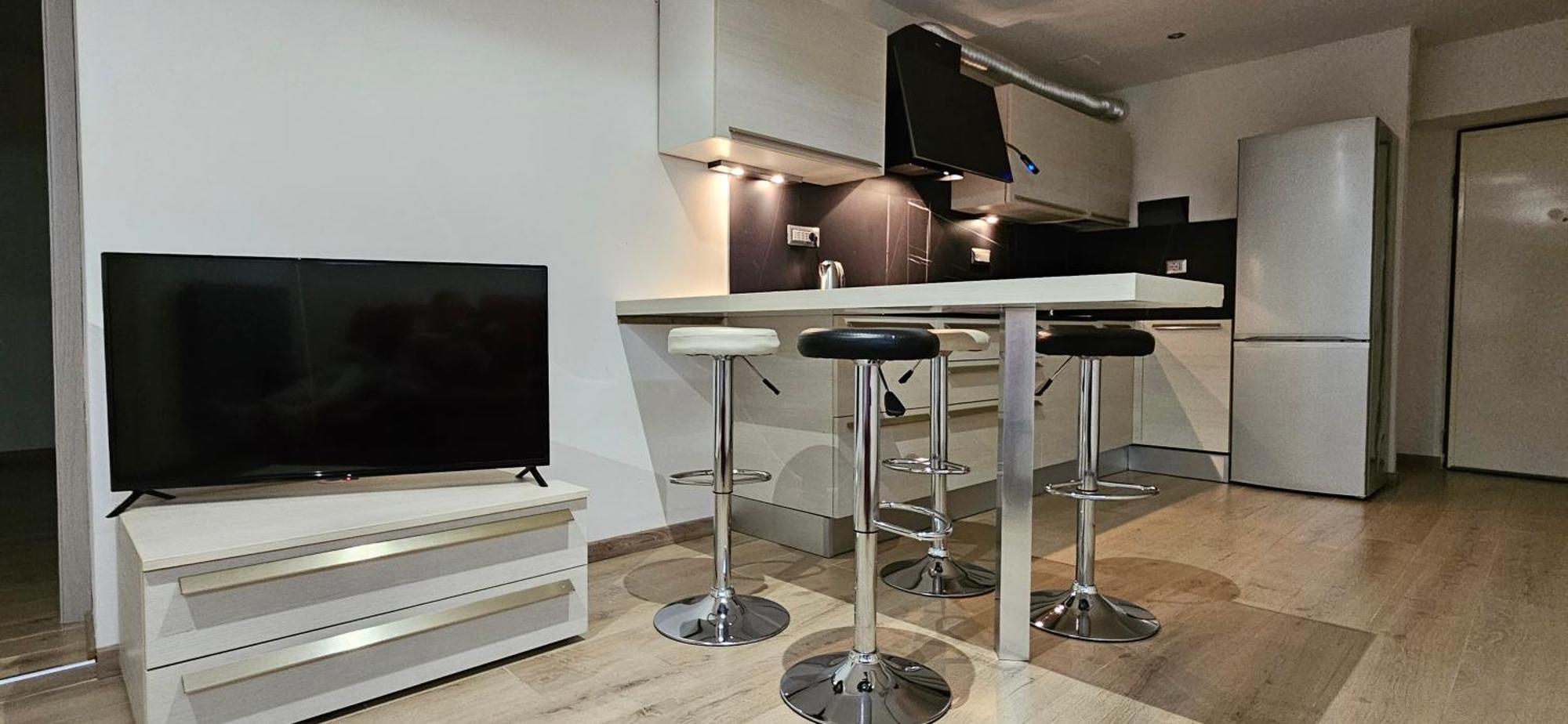 Il Cortiletto 2 Apartments Калолциокорте Екстериор снимка